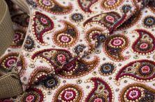 Огурцы пейсли