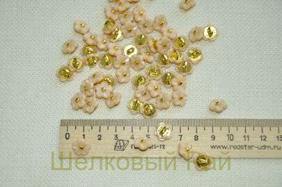 Пуговица блузочная "Цветок" (цвет бежевый)